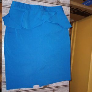 Bule Express Ruffle Skirt Size 2
